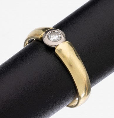 14 kt Gold Brillant-Ring, GG/WG 585/000, Brillant ca. 0.15 ct Weiß/si, ca. 4.3 g, RW 67