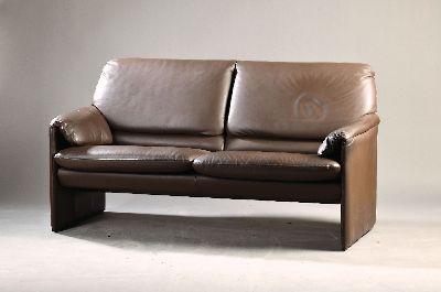 2-Sitzer Ledercouch, Design von Axel Enthoven für Leolux, "Bora Bora", 1983, mit Leder bezogen, ca. 91 x 177 x 47 cm, EZ 2
