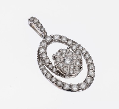 14 kt Gold Brillant-Anhänger, WG 585/000, 47 Brillanten zus. ca. 1.00 ct Weiß/p2, ca. 2.4 g, ca. 2.8 x 1.5 cm