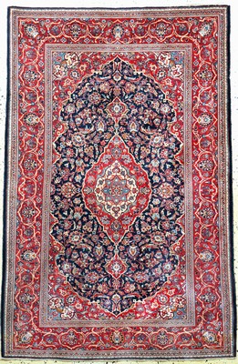 Keschan Kork alt, Persien, Anfang 20.Jhd, Korkwolle auf Baumwolle, ca. 205 x 133 cm, leichte Mottenfraß am Rand, EHZ: 2