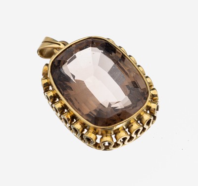 14 kt Gold Rauchquarz-Anhänger, GG 585/000,Fassungsrand mit gewelltem Dekor, ovalfacett. Rauchquarz, ca. 3 x 2 cm, ca. 8.7 g