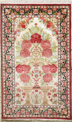 Ghom Seide fein, Persien, Ende 20.Jhd., reine Naturseide, ca. 132 x 82 cm, EHZ: 1-2
