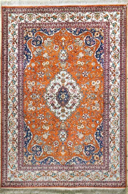 Ghom Seide fein, Persien, Ende 20.Jhd., reine Naturseide, ca. 147 x 102 cm, ca. 1,0 Mio. Kn/qm, EHZ: 1-2