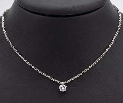 18 kt Gold Brillant-Collier, WG 750/000, Brillant 0.50 ct hochfeines Weiß(E)/if, IGI Blister anbei, Kette L. ca. 46 cm, Karabinerschließe, ca. 5.5 ...
