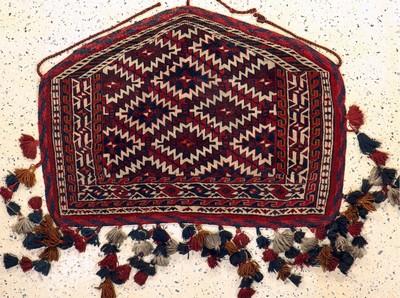 Yomud"Asmalyk"antik, Turkmenistan, um 1900,Wolle auf Wolle, ca. 105 x 75 cm, EHZ: 2-3