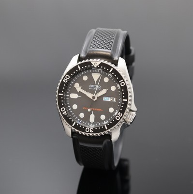 SEIKO Automatic Diver's 200m Taucheruhr in Stahl, Japan um 2000, Automatik, Geh. m. eins. drehb. Lunette, Boden u. Krone verschr., Kautschukband ...