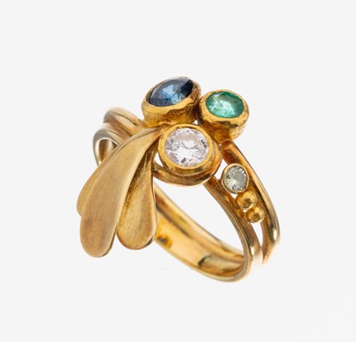 14 kt Gold Saphir-Smaragd-Brillant-Ring, GG585/000, außergewöhnliche Gestaltung, ovalfacett. Saphir ca. 0.60 ct, rundfacett. Smaragd ca. 0.15 ct, ...