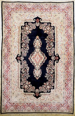 Kerman fein alt, Persien, Mitte 20.Jhd, Wolle auf Baumwolle, ca. 295 x 195 cm, EHZ: 2