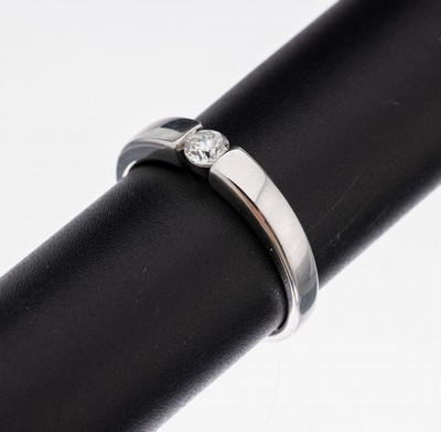 14 kt Gold Diamant-Ring, WG 585/000, Altschliffdiamant ca. 0.20 ct Weiß/si, RW 60, ca. 3.1 g
