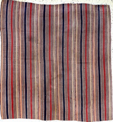 Djajim"Nomaden-Decke", Persien, Anfang 20.Jhd, Wolle auf Wolle, ca. 164 x 156 cm, Reinigungsbedürftig, EHZ: 2, (6 Bahnig)