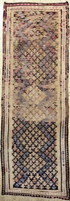 Bidjar Kelim, Persien, Anfang 20.Jhd, Wolleauf Baumwolle, ca. 265 x 95 cm, EHZ: 2