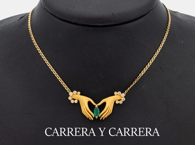 18 kt Gold CARRERA Y CARRERA Smaragd-Brillant-Collier, GG 750/000, Mittelteil 2 sat. Hände, 1 Smaragd-Navette ca. 0.18 ct, 12 Brillanten zus. ca. ...