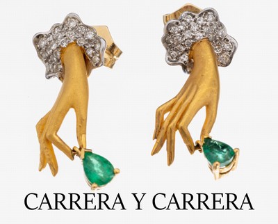 Paar 18 kt Gold CARRERA Y CARRERA Smaragd- Brillant-Ohrstecker, GG/WG 750/000, 2 sat. Hände, 2 bewegl. abgehängte facett. Smaragd- Tropfen zus. ...
