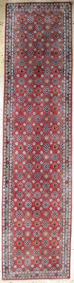 Weramin, Persien, Mitte 20.Jhd, Wolle auf Baumwolle, ca. 375 x 95 cm, EHZ: 2(Eck leicht beschädigt).
