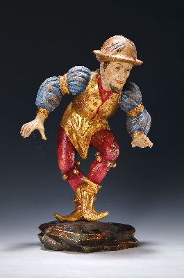 Moriskentänzer, wohl Südtirol, 2. Hälfte 20. Jh., Lindenholz geschnitzt und bunt gefasst, mit Echtvergoldung, H. ca. 44 cm, im Sockel l. ...