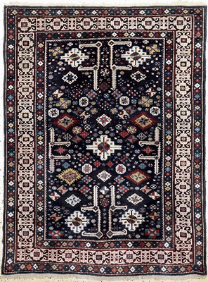 "Blattgabel-Schirwan"antik, Kaukasus, 19.Jhd, Wolle auf Wolle, ca. 196 x 149 cm, EHZ: 2-3