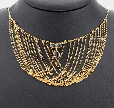 18 kt Gold Saphir-Collier, GG 750/000, Mittelteil mit 15-rhg. Abhängung, mittig 3 kl.ovalfacett. Saphire, L. ca. 40.5 bzw. 43 cm, ...