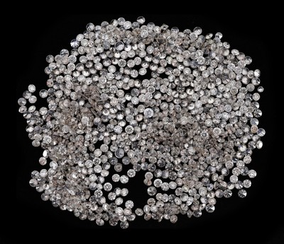 Lot lose Brillanten, zus. ca. 14.73 ct light Brown/p