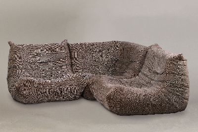3-tlg. Sitzgruppe Modell Togo, Ligne Roset, Entw. Michel Ducaroy, grau-beiger Manchester-Bezug, Zweisitzer, zwei Einsitzer, frei und variabel ...