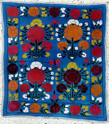Susani, Turkmenistan, Mitte 20.Jhd, Baumwollstickerei, ca. 95 x 85 cm, EHZ: 1-2