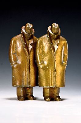 Siegfried Neuenhausen, geb. 1931, Zwei Gleiche, Bronzeskulpturen, bez. E.A. und monogr. N, H. je ca. 19.5cm