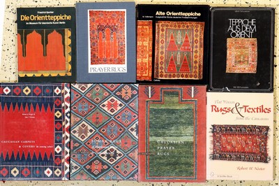 8 Bücher Teppich/Textilien Literatur Kaukasien, Türkei und Persien.