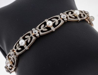 14 kt Gold Jugendstil Perl-Diamant-Armband, um1900, GG 585/000, schauseitig Pt., ovale Glieder durchbrochen gearbeitet, jeweils bes. mit einer ...