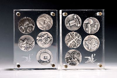 Salvador Dali, 1904-1989, Die zehn Gebote, 10 Silbermedaillen in 999er Feinsilber, Sonderprägung 1975, Auflage 12500 Stück, je 50mm Durchm., im ...