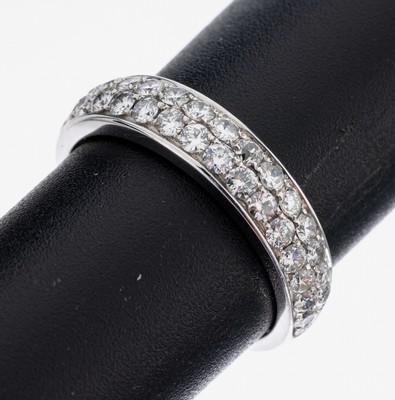 14 kt Gold Brillant-Ring, WG 585/000, Brillanten zus. ca. 1.00 ct (grav.) feines Weiß-Weiß/vs-si, RW 55, ca. 3.1 g