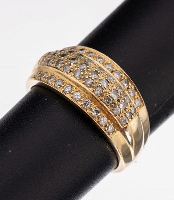 14 kt Gold Brillant-Ring, GG 585/000, 50 Brillanten zus. ca. 0.25 ct Weiß/p, ca. 4.7 g,RW 55.5