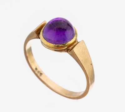 14 kt Gold Amethyst-Ring, GG 585/000, runder Amethyst-Cabochon, RW 56, ca. 3.3 g