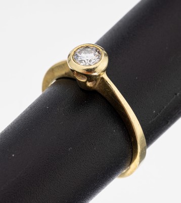 14 kt Gold Brillant-Ring, GG 585/000, Brillant ca. 0.40 ct (grav.) Weiß/si, ca. 3.5 g, RW 58.5