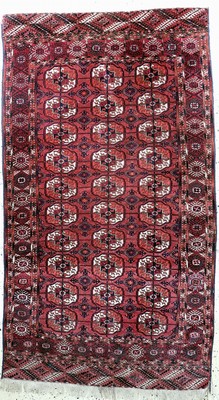 Tekke fein alt, Turkmenistan, Anfang 20.Jhd, Wolle auf Wolle, ca. 205 x 117 cm, kleine restaurierungen, 2(Eck leicht beschädigt)