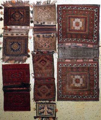 Konvolut aus 6 Taschen, Belutsch, Afschar Persien, um 1900-1930, Wolle auf Wolle, ca. 184 x 80 cm, EHZ: 2-3