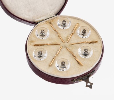 Set 6 Frackknöpfe, um 1900, Knöpfe facett. Bergkristalle, mittig kl. farblose Strasssteine, Gegenstücke Metall verg., in orig. Etui, sammelwürdig