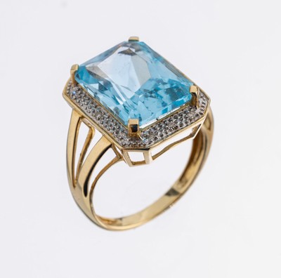 14 kt Gold Topas-Diamant-Ring, GG 585/000, mittig facett. Blautopas (beh.) ca. 8.50 ct, 12 8/8-Diamanten zus. ca. 0.06 ct Weiß/si-p, RW 63, ca. 7.4 ...