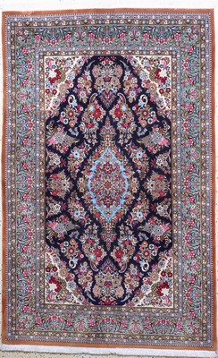 Ghom Kork, Persien, Ende 20.Jhd, Korkwolle auf Baumwolle, ca. 230 x 145 cm, gereinigt, EHZ: 1-2, (Mottenfraß am Rand)