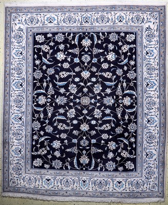 Nain, Persien, Ende 20.Jhd, Wolle auf Baumwolle, ca. 290 x 250 cm, EHZ: 1-2