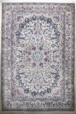 Nain fein(9 La), Persien, Mitte 20.Jhd, Korkwolle mit Seide, ca. 327 x 223 cm, EHZ: 2
