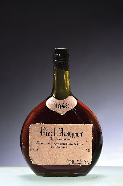 1 Flasche 1942, J. Goudoulin Vieil Armagnac, ca. 70cl, 40%Vol.
