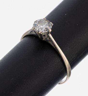 14 kt Gold Brillant-Ring, WG 585/000, Brillant ca. 0.91 ct (grav.) Weiß/p2, RW 62, ca. 1.9 g