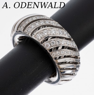 18 kt Gold ODENWALD Brillant-Ring, WG 750/000, massive Ausführung, Brillanten zus. ca. 0.73 ct Weiß/si, Durchbrucharbeit, RW 55, ca. 20.8 g