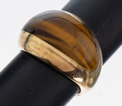 14 kt Gold Tigerauge-Ring, GG 585/000, gewölbte Tigeraugen-Einlage, RW 53, ca. 8.2 g