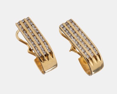 Paar 14 kt Gold Brillant-Ohrstecker, GG 585/000, Brillanten zus. ca. 0.72 ct Weiß/si, L. ca. 2.2 cm, ca. 7.8 g