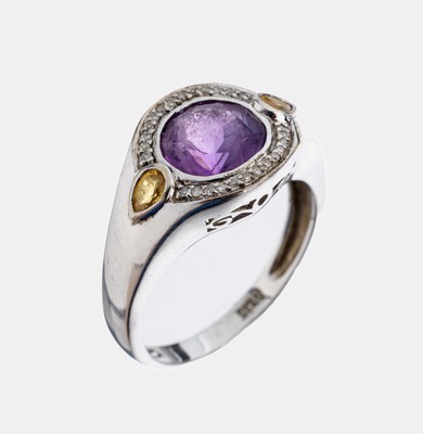14 kt Gold Amethyst-Citrin-Diamant-Ring, WG585/000, rundfacett. Amethyst ca. 1.80 ct, 2 Citrin-Tropfen zus. ca. 0.20 ct, 26 8/8- Diamanten zus. ca. ...