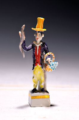 Kleinplastik/Miniaturfigur, Meissen, Entwurf Peter Strang, Hamburger Stadtoriginal "Aale Dieter", Aal-Verkäufer, polychrom bemalt, ...
