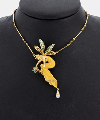 18 kt Gold Brillant-Perl-Collier mit Email, GG 750/000, in der Art des Jugendstils, Mittelteil in Form einer Fee, Flügel mit plique-a-jour Email, 5 ...