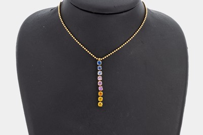 18 kt Gold Saphir-Anhänger, GG 750/000, Einzelanfertigung eines renommierten Idar- Obersteiner Goldschmieds, länglich bewegl. gearbeitet, 9 ...