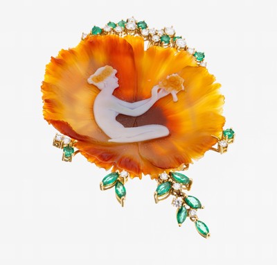 18 kt Gold Achat-Smaragd-Brillant-Brosche, GG 750/000, Einzelanfertigung eines renommierten Idar-Obersteiner Goldschmieds, Mittig Blüte aus Achat ...