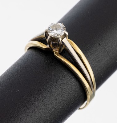 14 kt Gold Brillant-Ring, GG 585/000, Brillant ca. 0.20 ct Weiß/vs, RW 57, ca. 2.7 g